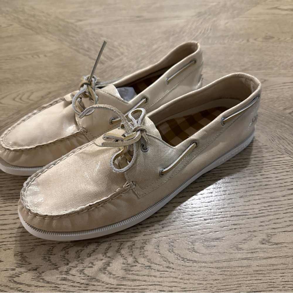 Sperry Women's A/O 2-EYE LEATHER White/Beige Boat Shoes Size 12